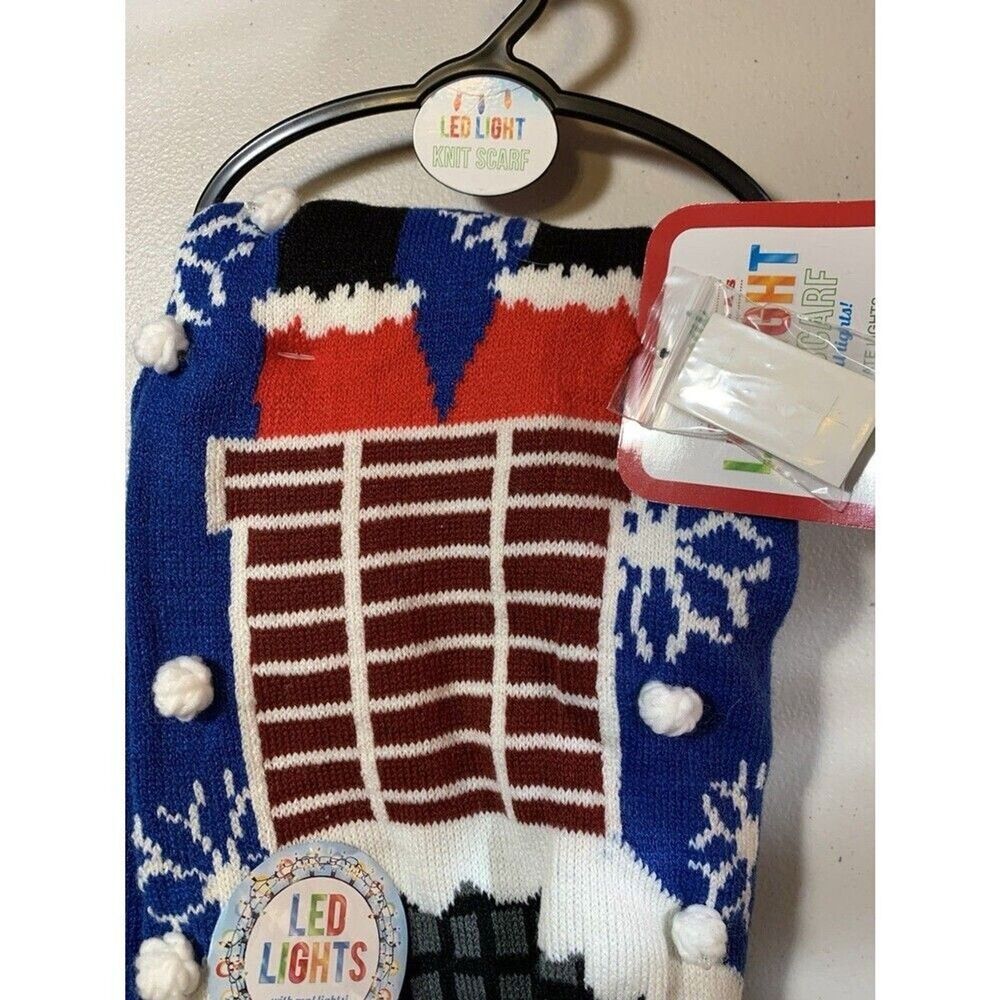 TESTED Great Christmas Santa Fallen in Chimney LED Lights Blue Scarf w/Battery